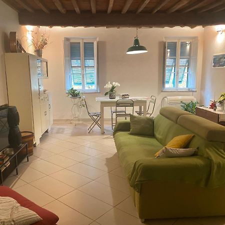 Casa Cherubino Apartment Lucca Luaran gambar